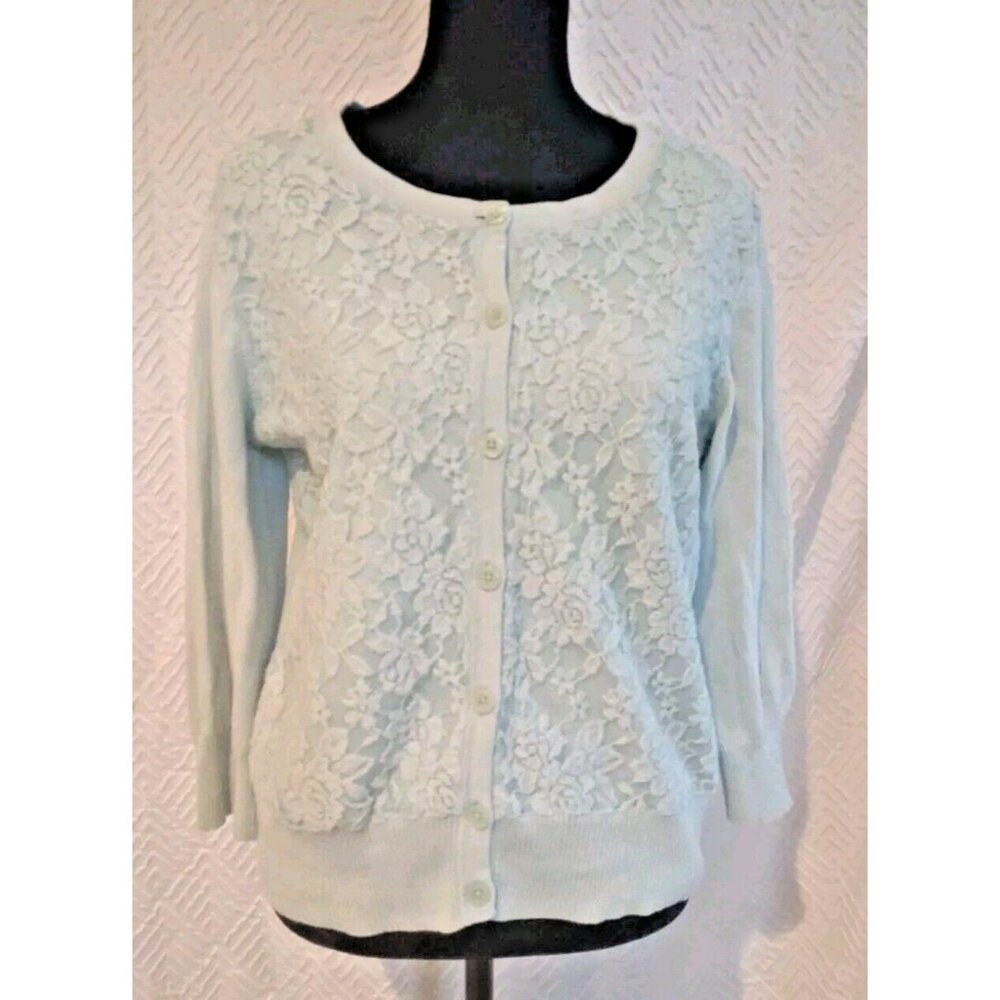 VAN HEUSEN*Seafoam Green*Cardigan Sweater*Medium*Front Lace*Buttoned* 3/4 Sleeve